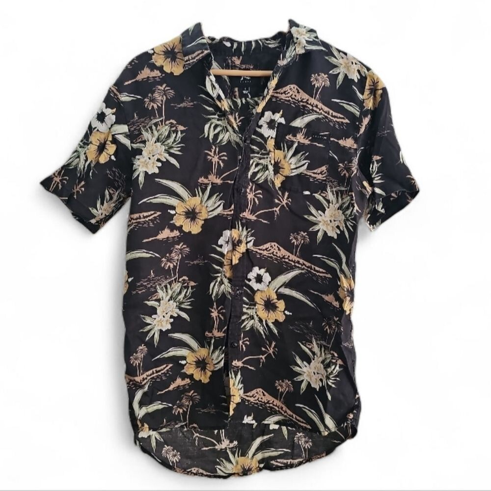Rusty Linen Cotton Hawaiian Shirt Men’s Large Black Floral Resort Surf Shirt